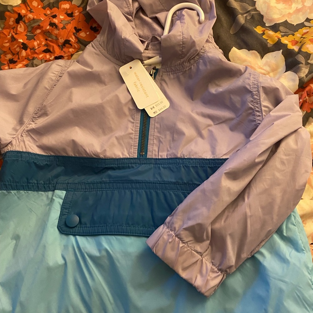 Windbreaker - Picture 2 of 4